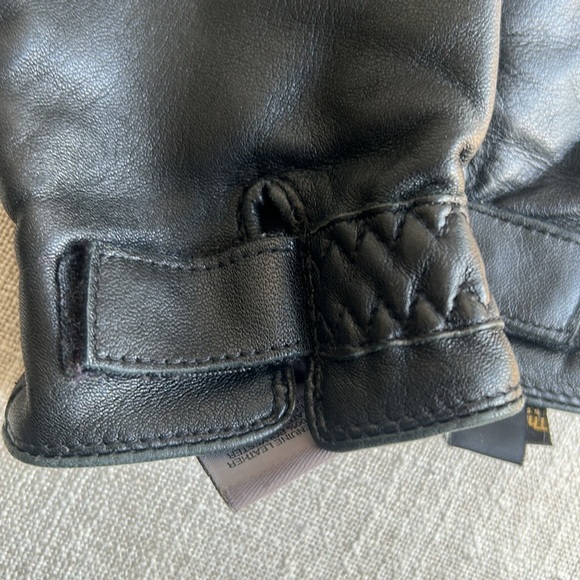 Wilsons Leather Thinsulate Thermal Insulation Women’s Black Adjustable Gloves M - Picture 8 of 12
